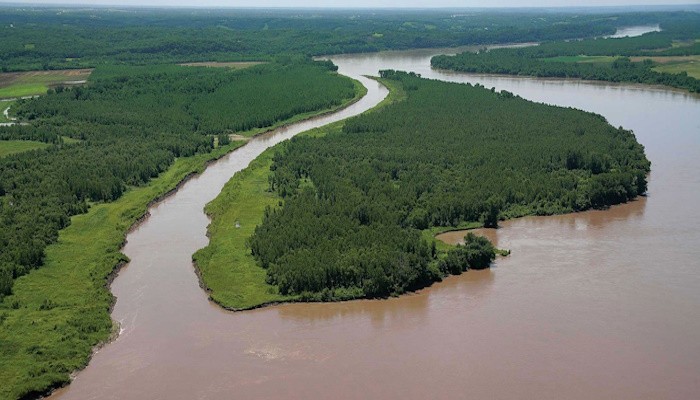 река